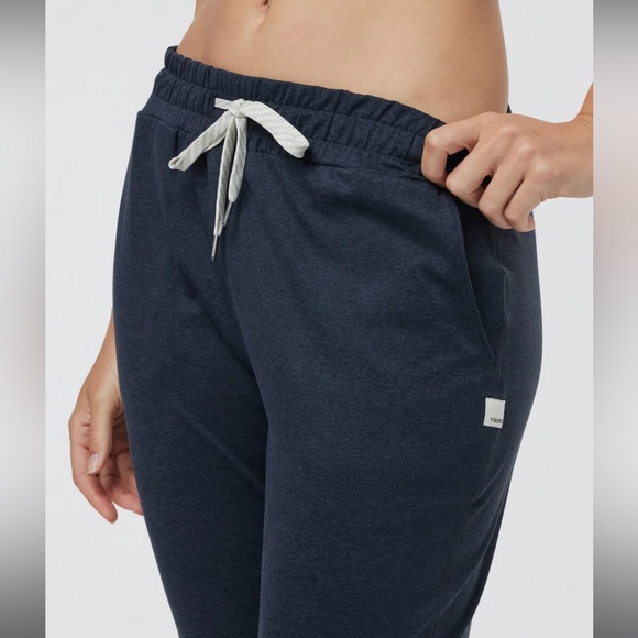 Vuori Performance Joggers - Midnight Heather - Picture 5 of 12